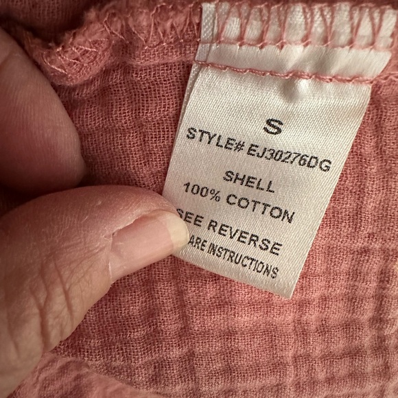 Pink Frayed Button-Up Shirt NWOT - Picture 9 of 11